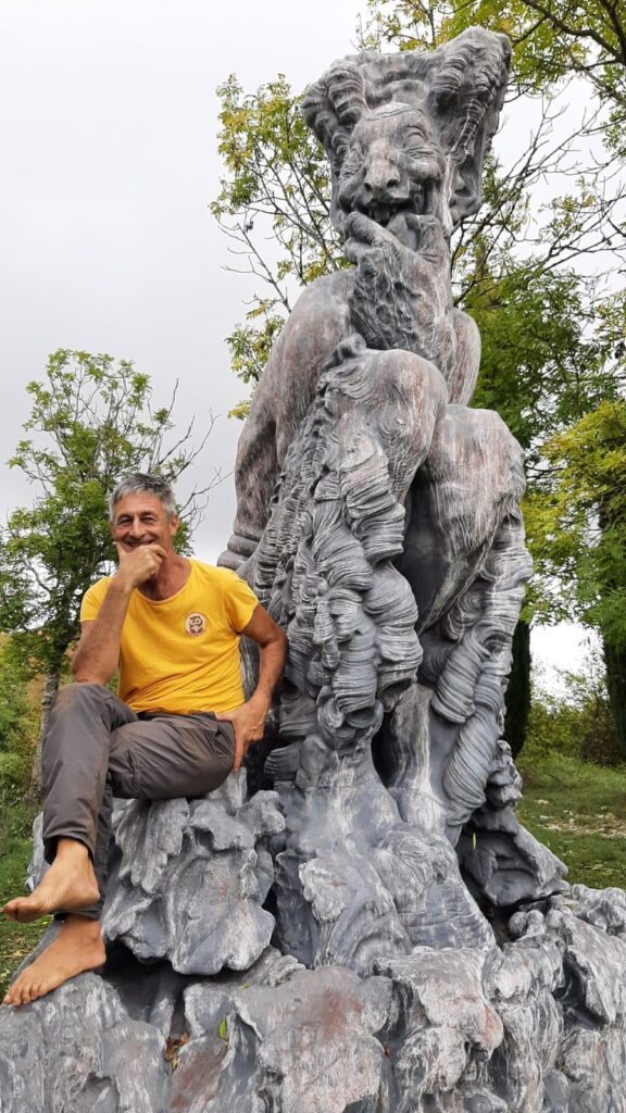 j62 Joël Lévêque conteur professionnel en spectacle en Occitanie